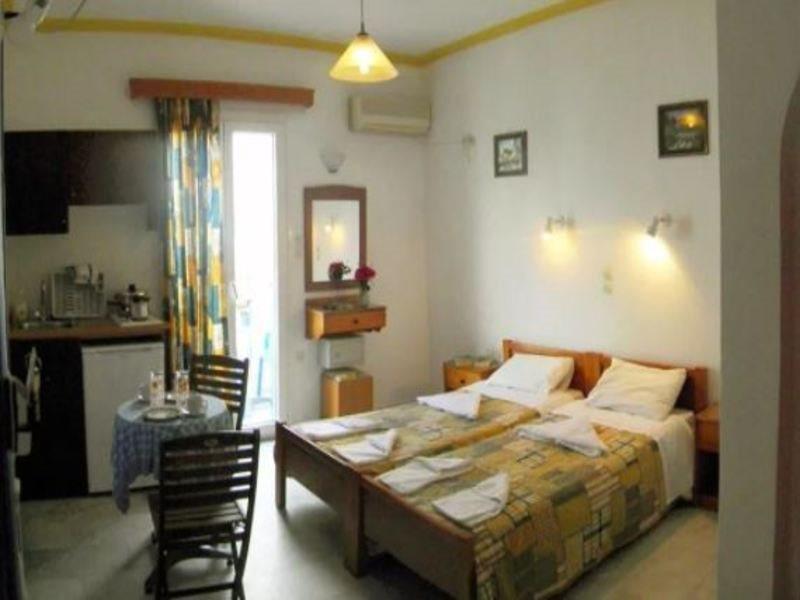 Rea Sun Apartment Naxos City